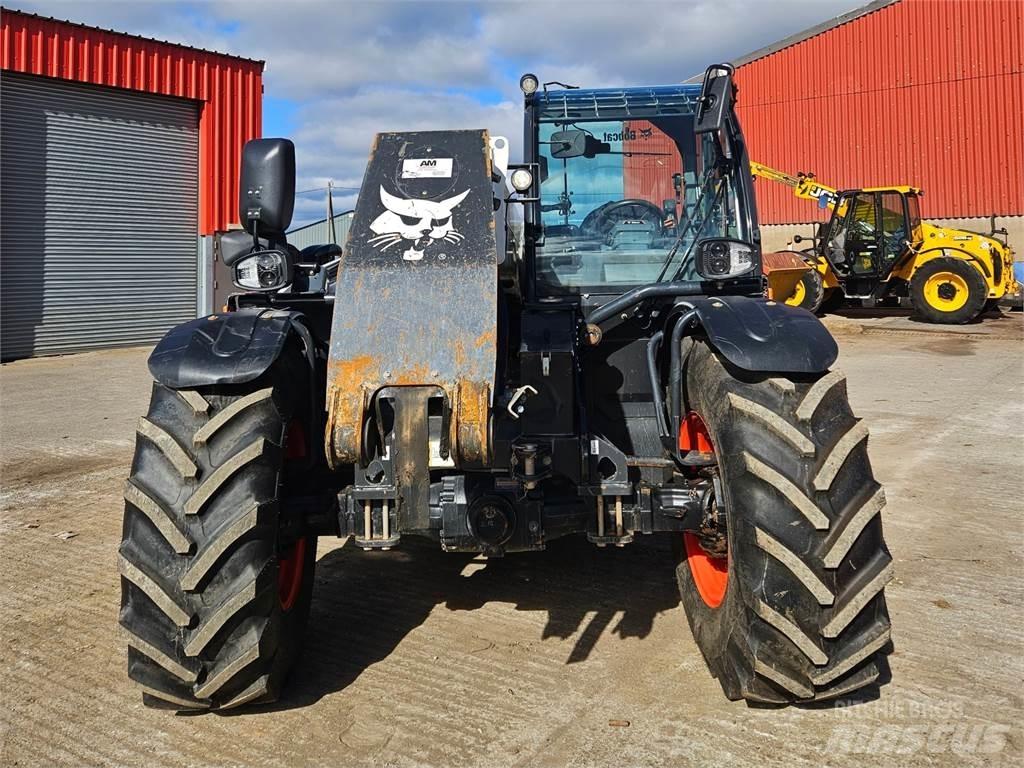 Bobcat TL38.70 Teleskopski viljuškari