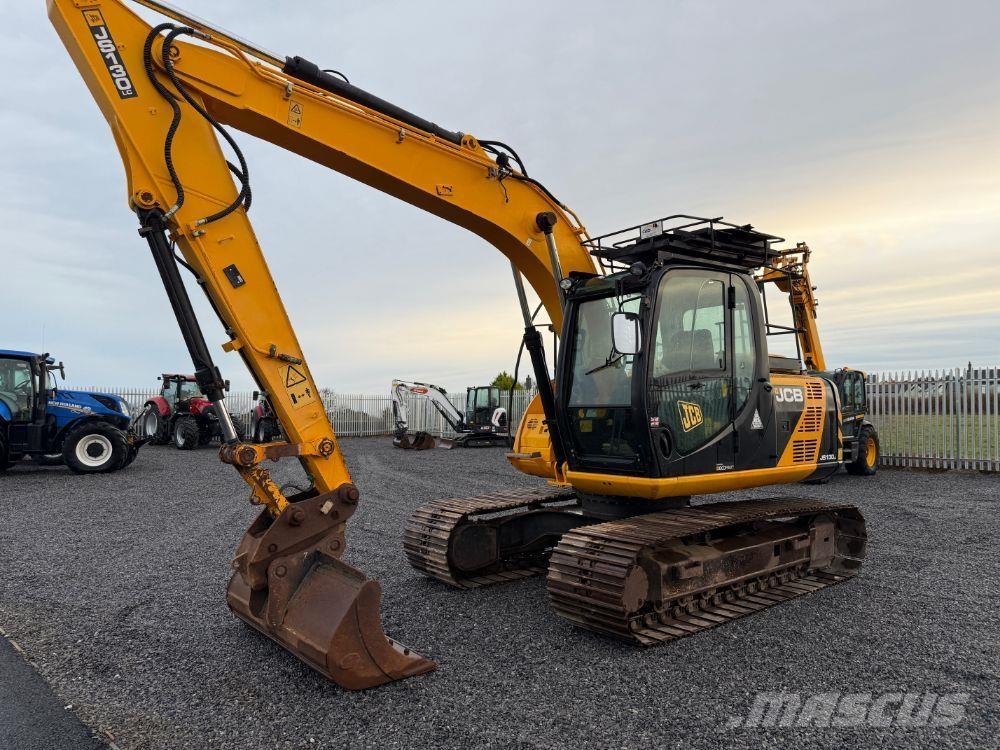 JCB JS130 Bageri guseničari