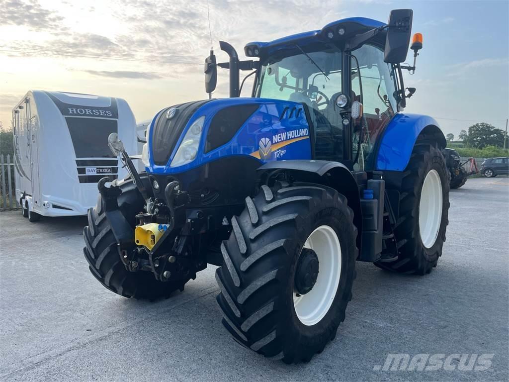 New Holland T7.210 Traktori