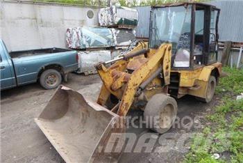 CAT 904B Utovarivači na točkove
