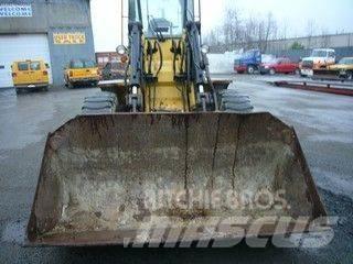 CAT IT18B Utovarivači na točkove