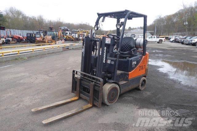Doosan GC25P-5 Viljuškari - ostalo