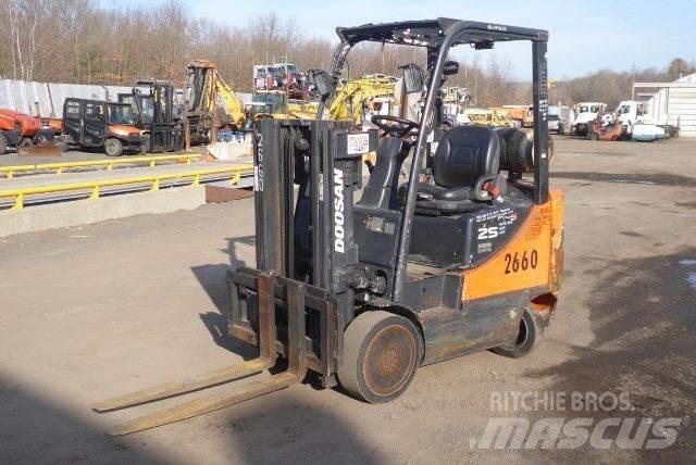Doosan GC25P-5 Viljuškari - ostalo
