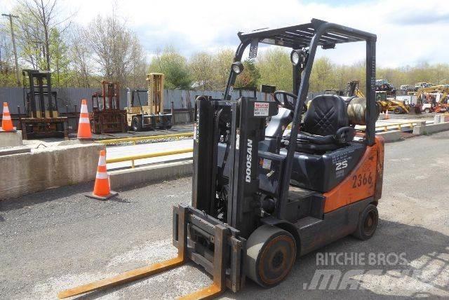 Doosan GC25P-5 Viljuškari - ostalo