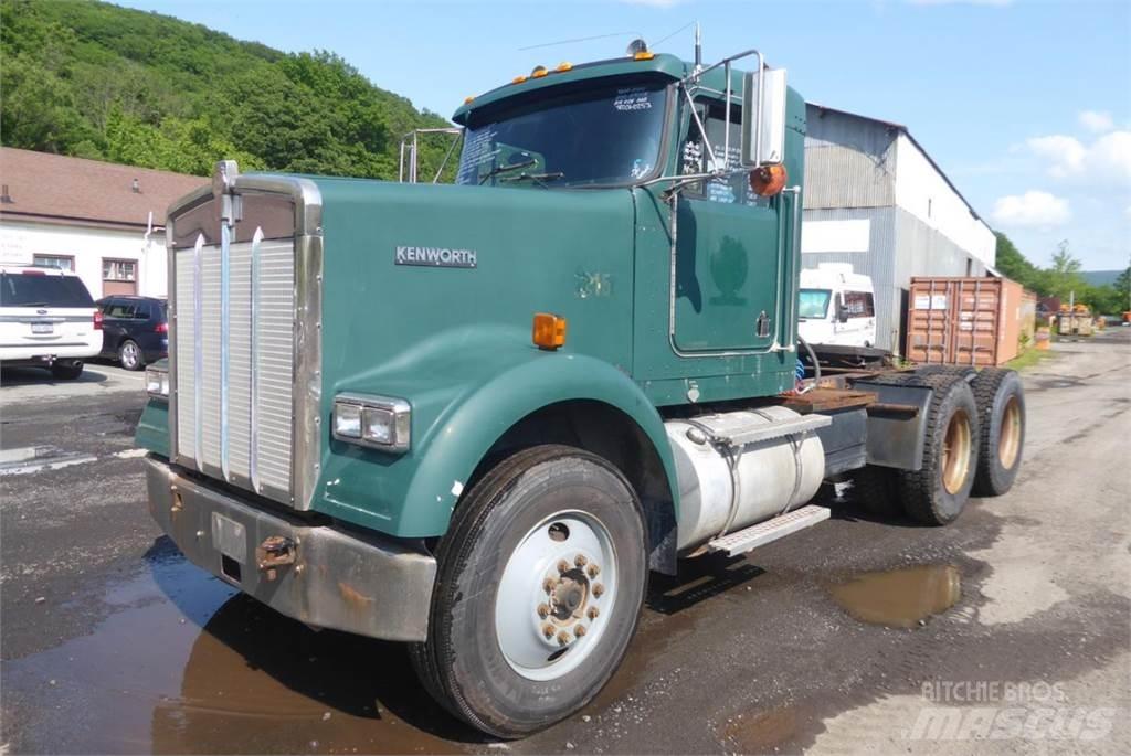Kenworth W900B Kamioni-šasije