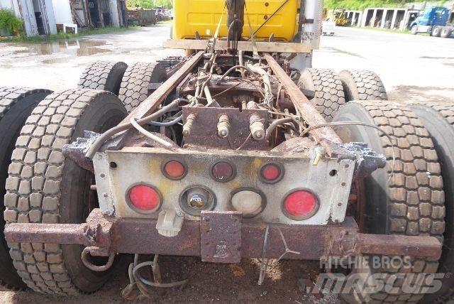 Mack RD688S Kamioni-šasije