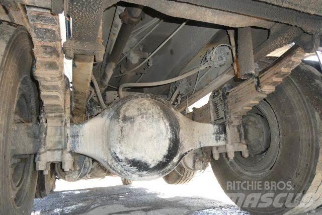 Mack RD690P Kamioni cisterne