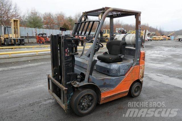 Toyota 8FGCU25 Viljuškari - ostalo