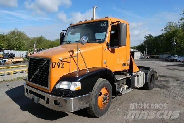 Volvo VNM42T Kamioni-šasije
