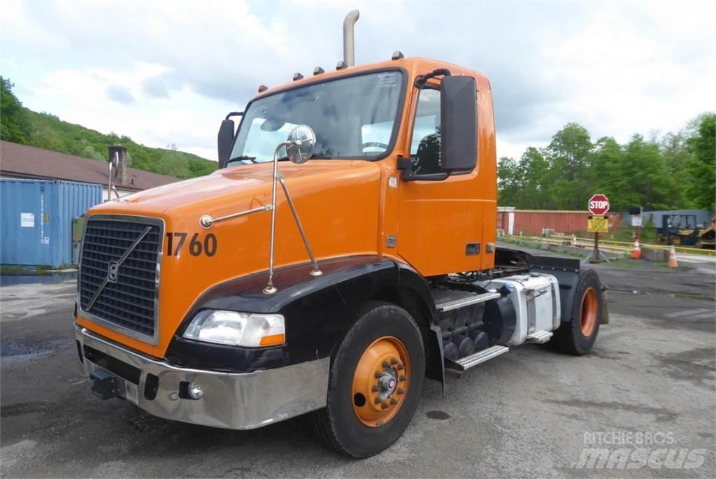 Volvo VNM42T Kamioni-šasije