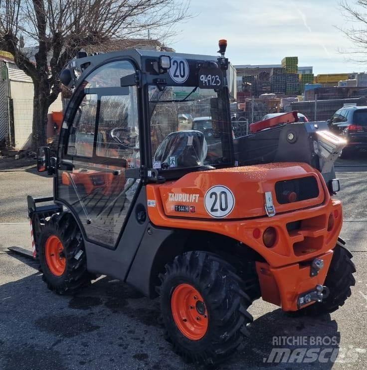 Ausa T144H Teleskopski viljuškari