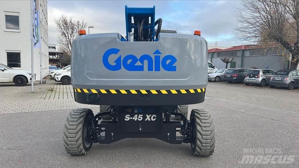 Genie S-45 XC Zglobne podizne platforme
