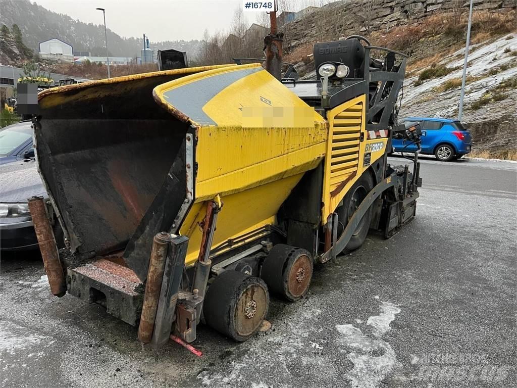 Bomag BF 300P Dodaci mašinama za asfalt