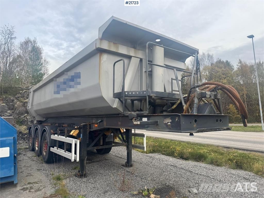 Carnehl Tippsemi. Kiper poluprikolice