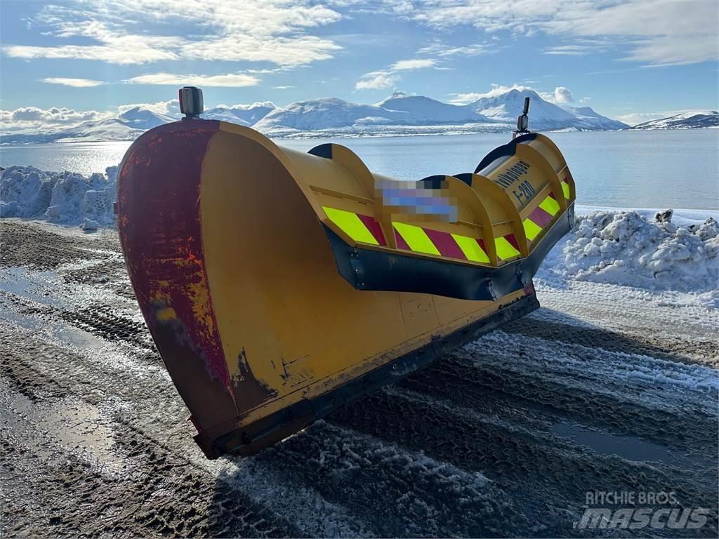  Saltvikplogen F-280 Ostalo za građevinarstvo