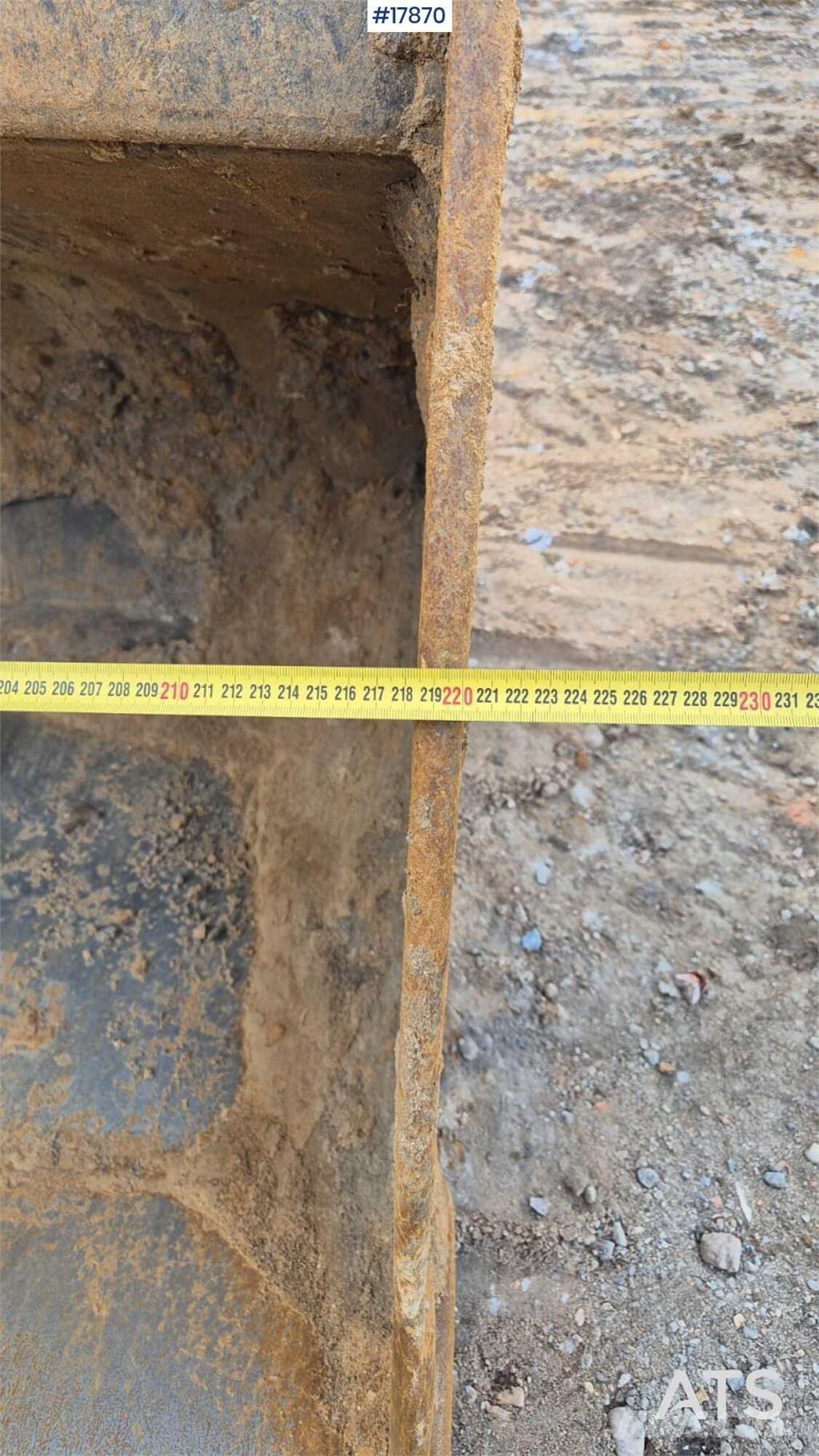 CAT 324E Bageri guseničari