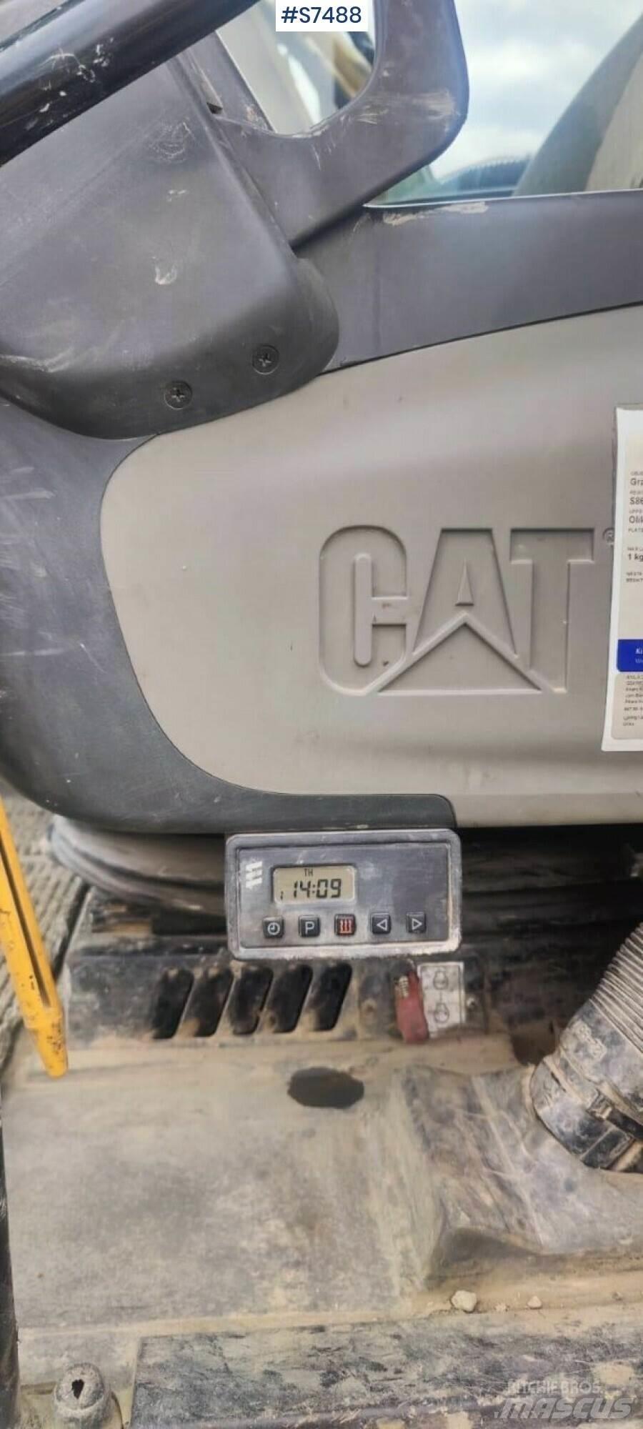CAT 319D Bageri guseničari