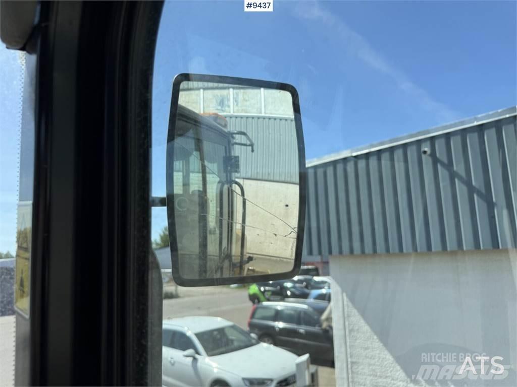 CAT 910K Buldožeri na točkovima