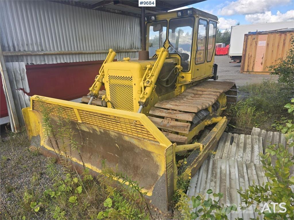 CAT D4D LGP Buldožeri guseničari