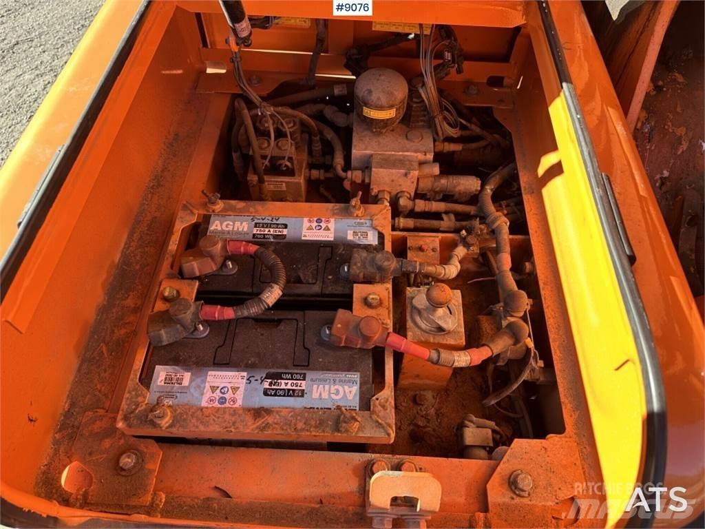 Doosan DX140W Bageri točkaši