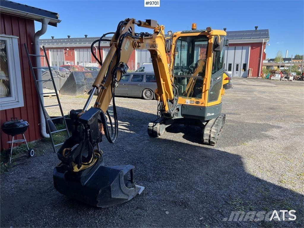 Hyundai Robex 25Z-9AK Mini bageri < 7t
