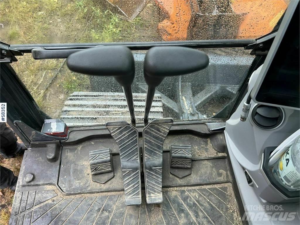 Kobelco SK140 SRLC-7 Bageri guseničari