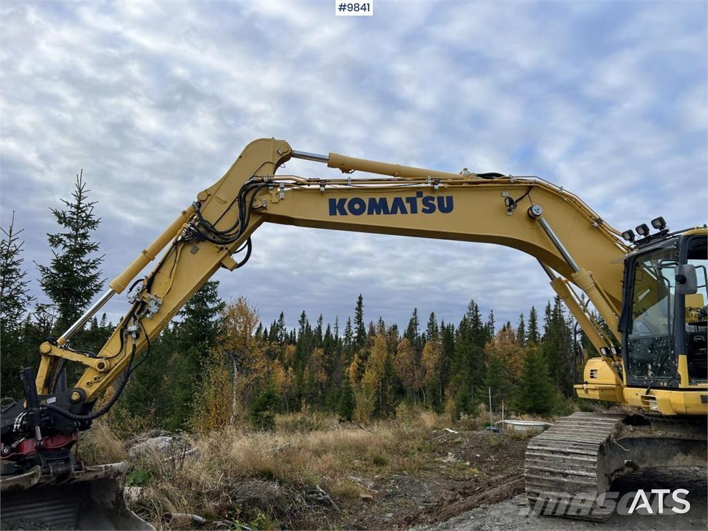 Komatsu HB 215 LC-2 Bageri guseničari