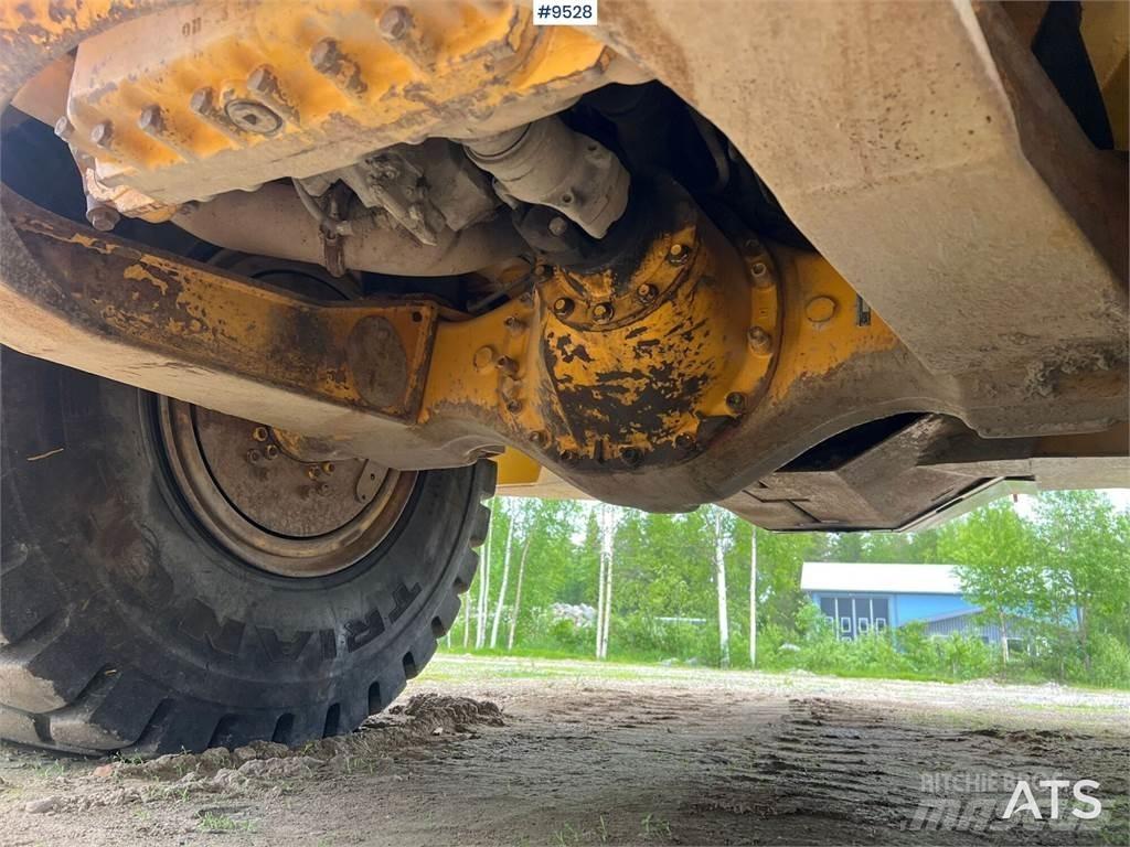 Volvo A25D Zglobni damperi
