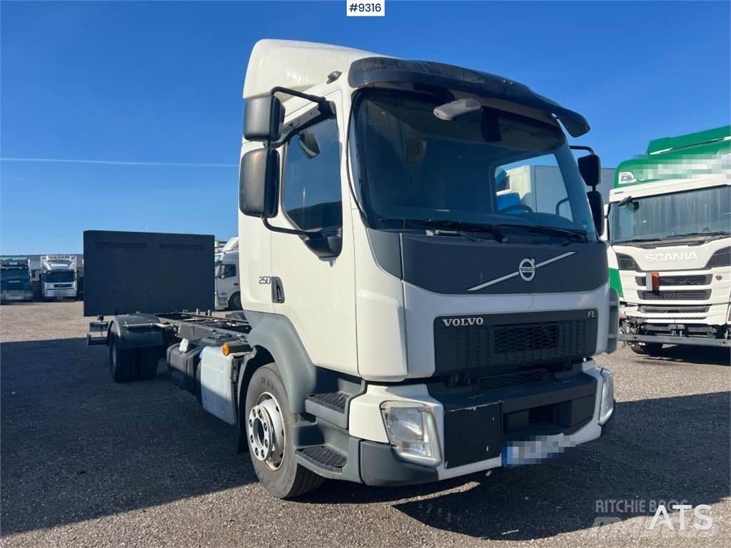 Volvo FL250 Kamioni-šasije