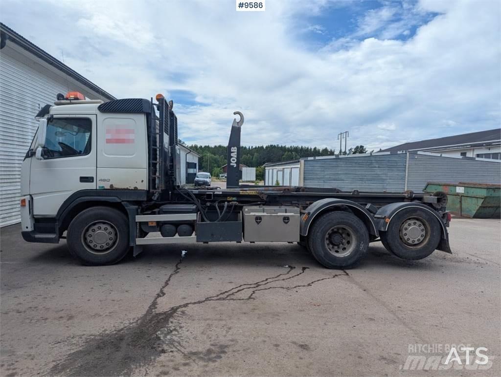 Volvo FM 420 Rol kiper kamioni sa kukom za podizanje tereta