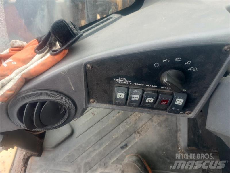 CAT 930 G Utovarivači na točkove