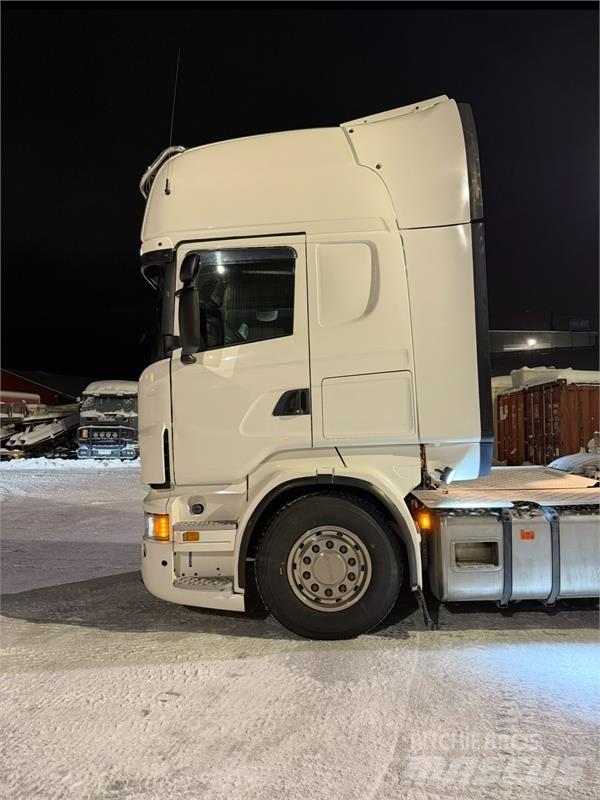 Scania R560 Tegljači