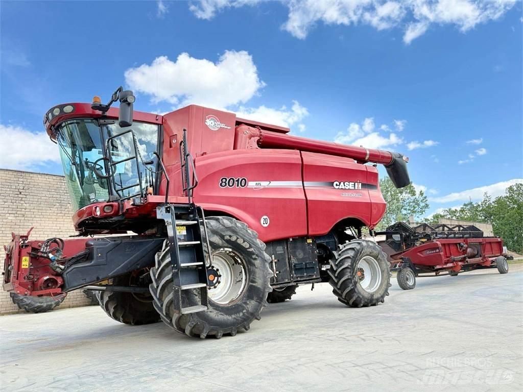 Case IH 8010 Kombajni