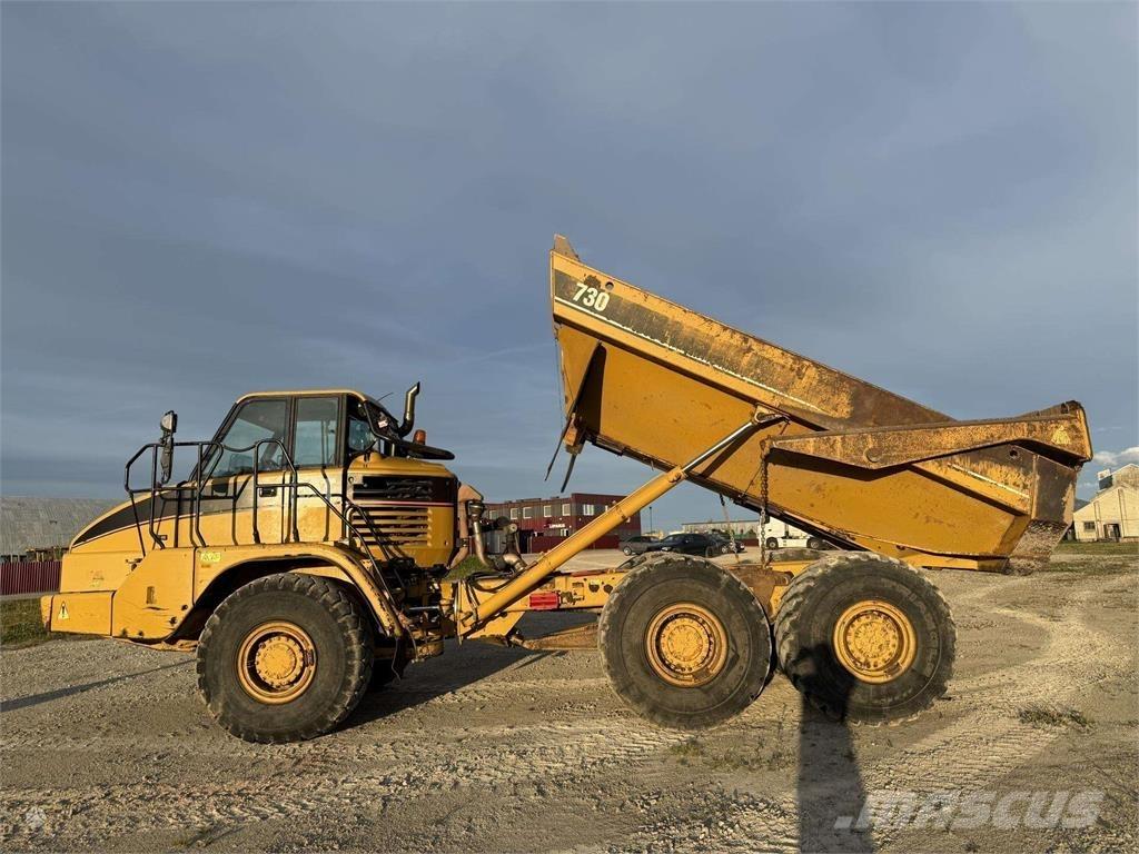 CAT 730 Zglobni damperi