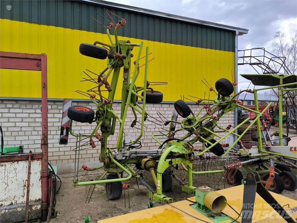 CLAAS VOLTO 870 Okretači i sakupljači sena