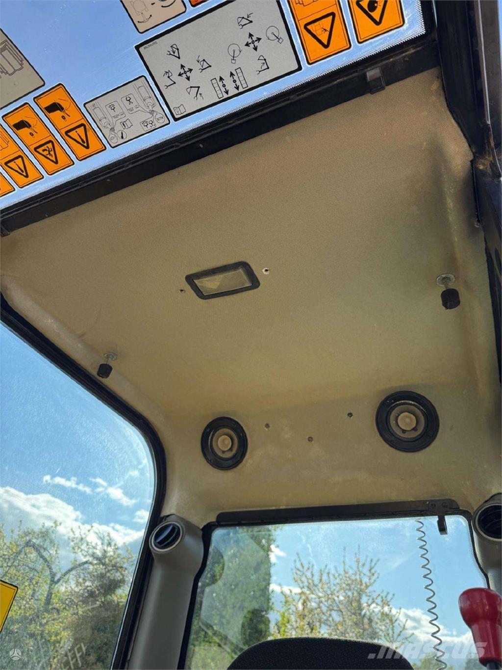 JCB 85Z-1 Bageri guseničari