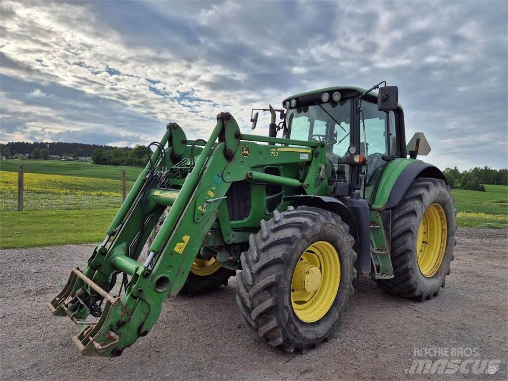 John Deere 7530 Traktori