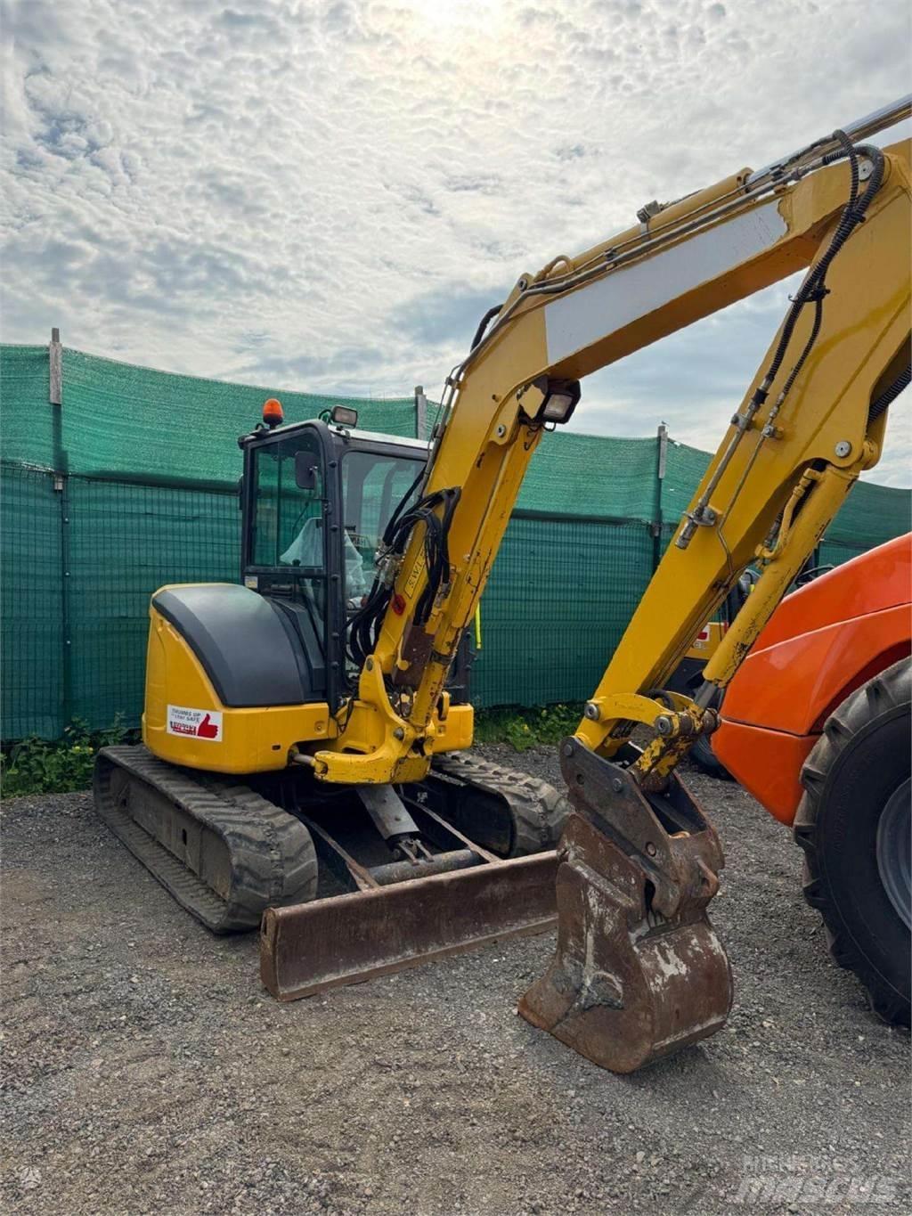 Komatsu PC55MR-5 Bageri guseničari