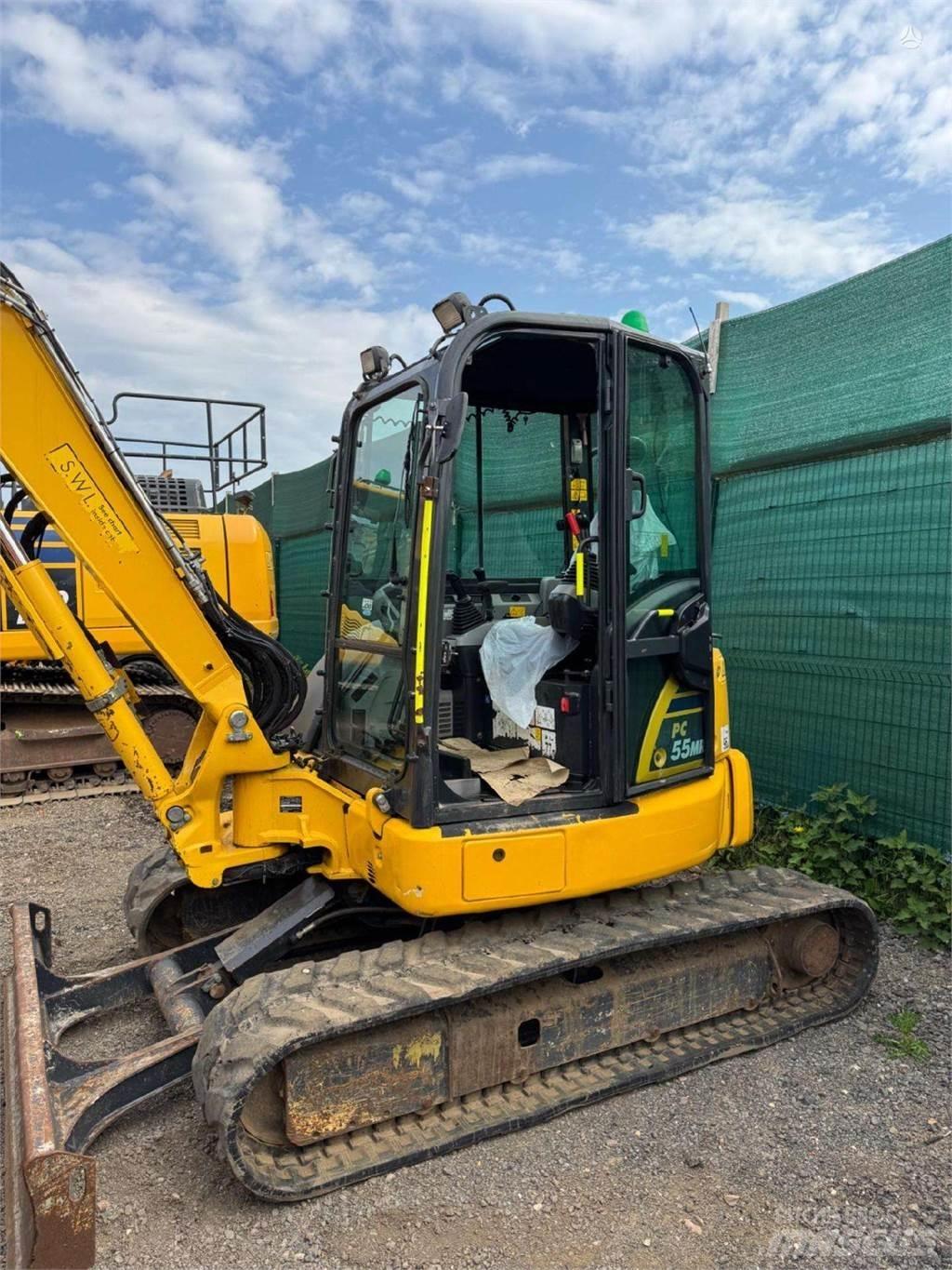 Komatsu PC55MR-5 Bageri guseničari