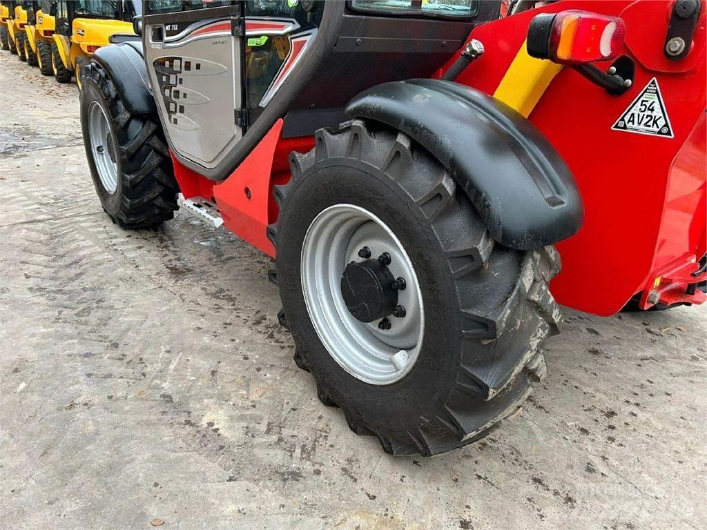 Manitou MT732 Teleskopski viljuškari