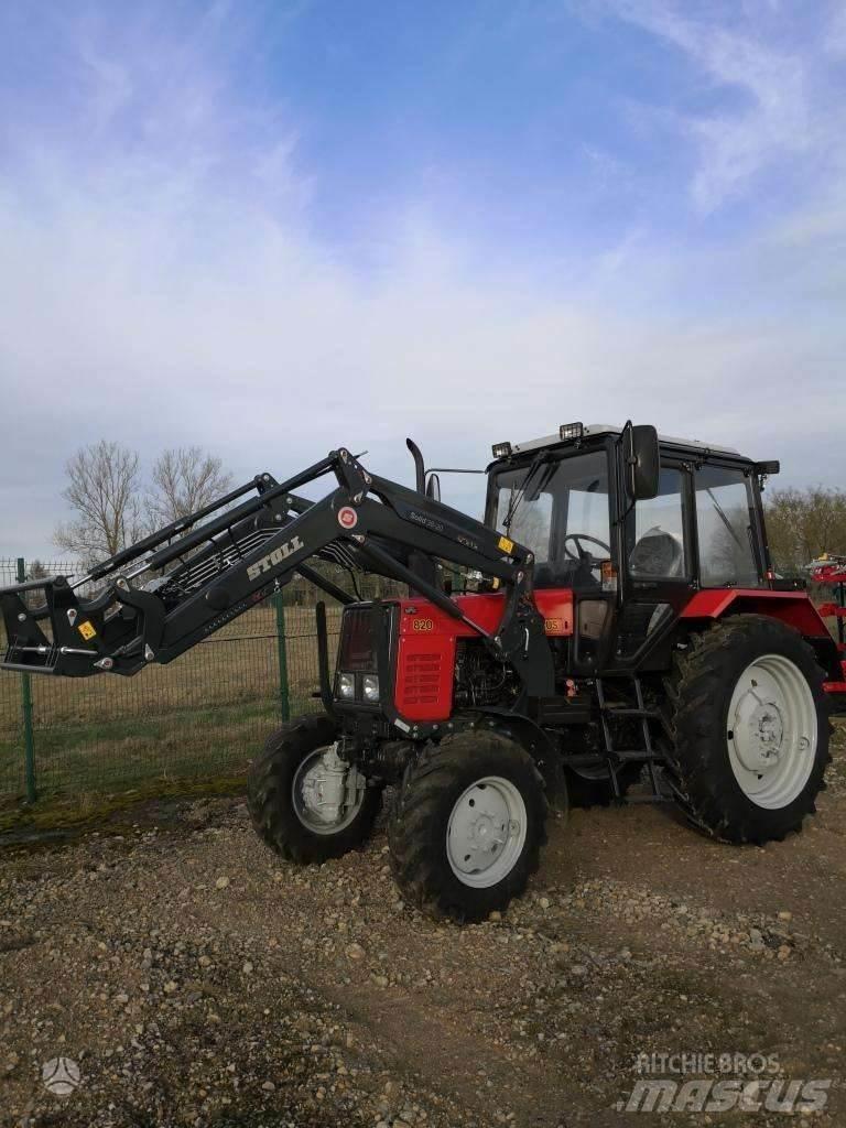 MTZ Belarus - 820 Traktori
