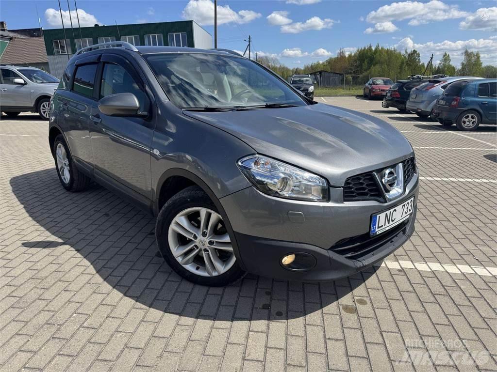 Nissan  Automobili