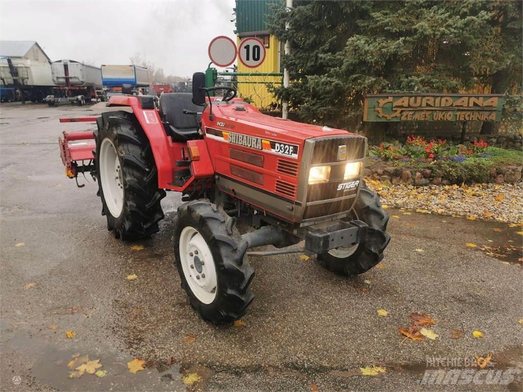 Shibaura D32f Traktori