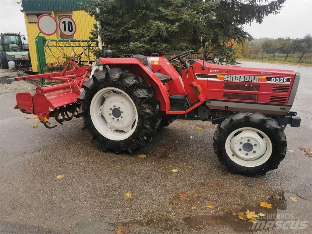 Shibaura D32f Traktori