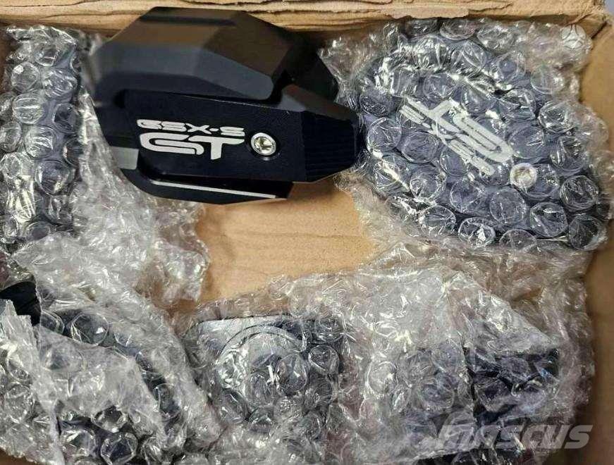 Suzuki  Terenska vozila