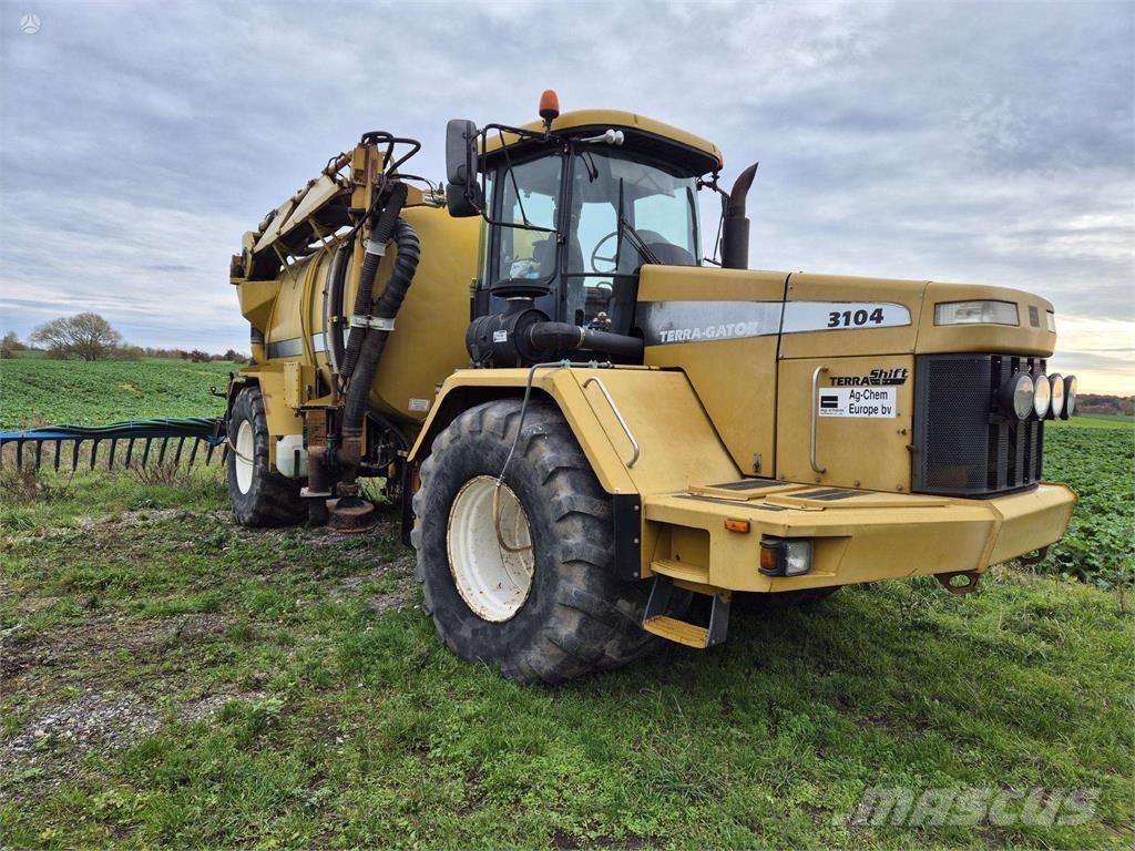 TerraGator 3104 Samohodne prskalice