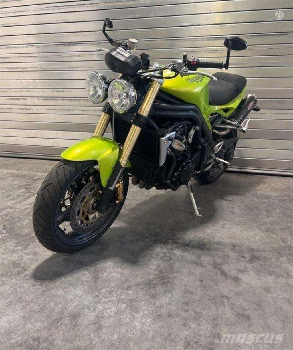 Triumph  Terenska vozila