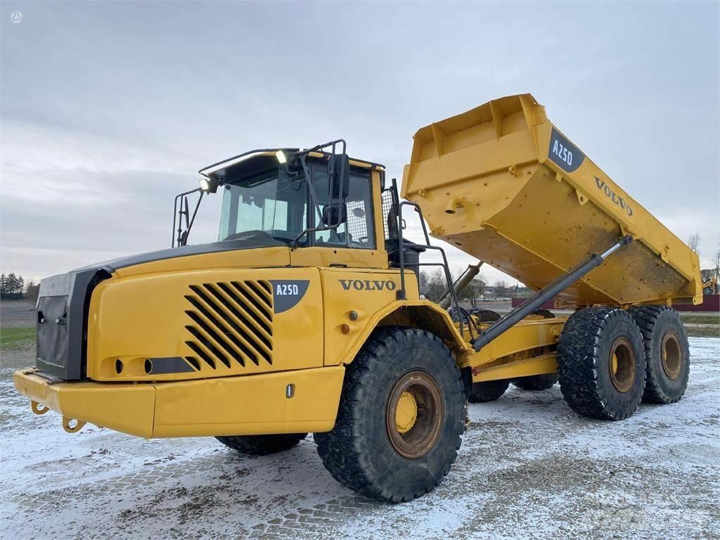 Volvo A25D Zglobni damperi