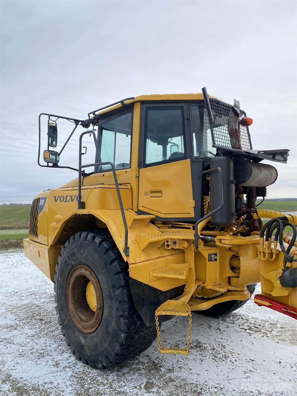 Volvo A25D Zglobni damperi