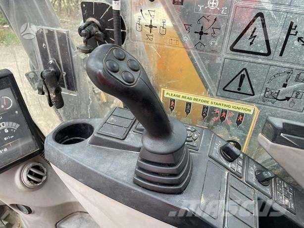 Volvo ECR235EL Bageri guseničari